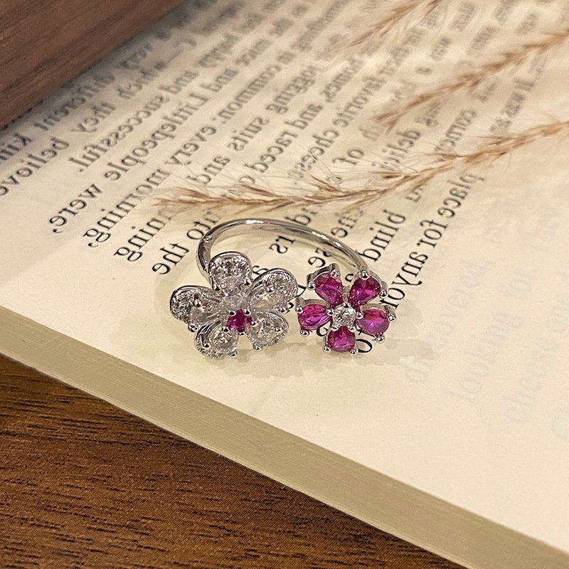Minimalist Row Flower Series Open Ring, Sweet Fashion Floral High-end Temperament Finger Ring For Women - Image 9