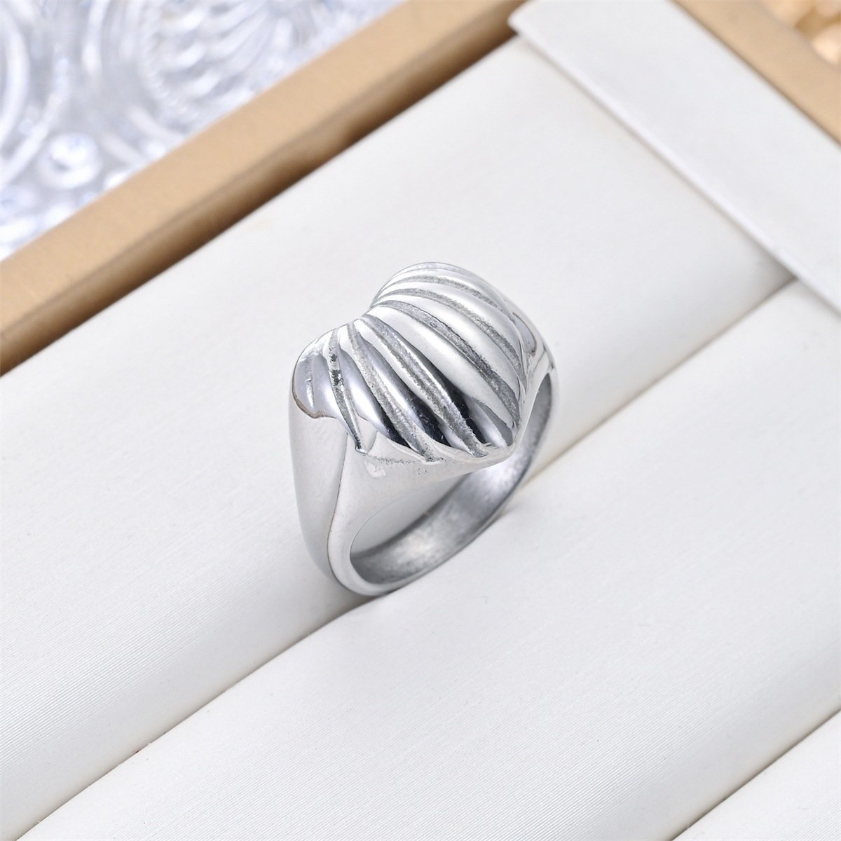 Popular Design Retro Style Fashionable Titanium Steel Ring For Women - Image 7